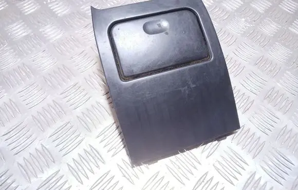 Ashtray (front)