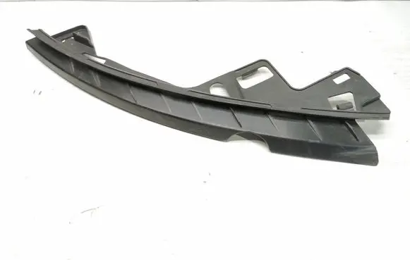 Front bumper mounting bracket