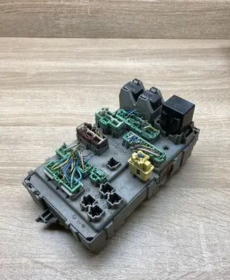 Honda Odyssey Fuse module 38800S0XA020M2