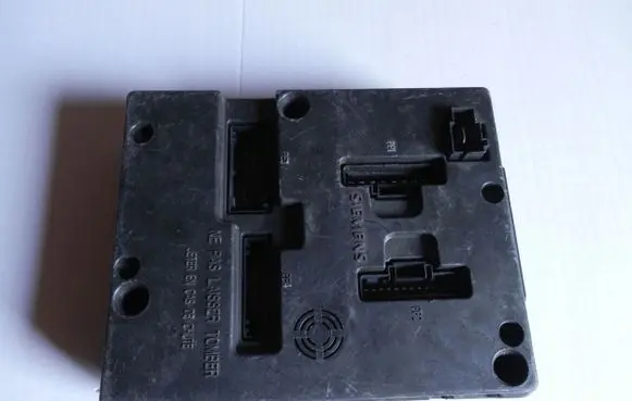 Renault Scenic I Gateway control module 8200029339