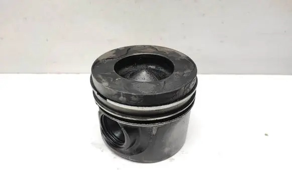 BMW 7 E65 E66 Piston 84L93