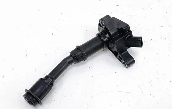 Ford Fusion II High voltage ignition coil DS7G12A366BB