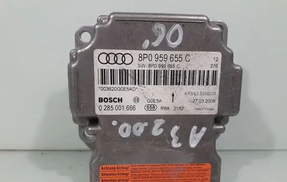 Audi A3 S3 8P Airbag control unit/module 8P0959655C