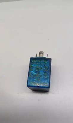 Mitsubishi Pajero Light relay DM0033600 71424 4DM00442004
