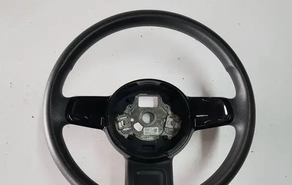 Volkswagen Beetle A5 Steering wheel 5C0419091ACIAUTOPI 5C0419091AC