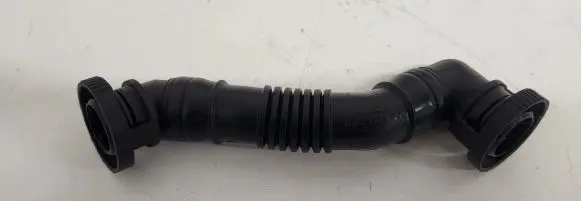 Volkswagen PASSAT B6 Breather hose/pipe 03G103493D VCD446232
