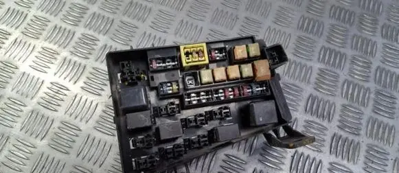 Mitsubishi Space Star Fuse box set 98600