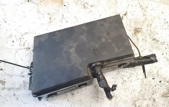 Mazda 3 I Fuse box set 3m5t14a142ab 8688039