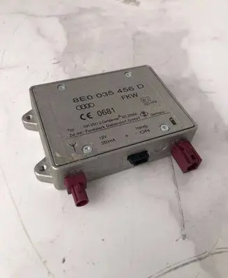 Audi A4 S4 B8 8K Antenna control unit 8E0035456D 09105112