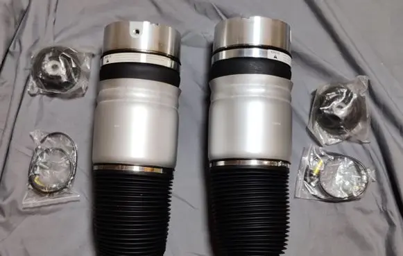 Volkswagen Touareg I Air suspension rear shock absorber 