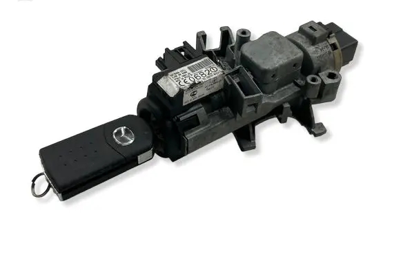 Mazda 5 Ignition lock GJ6A66938A ET2231J2 VP2ALF15607AC