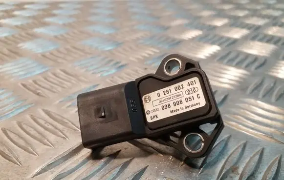 Skoda Superb B6 (3T) Air pressure sensor 038906051C 0281002401
