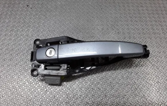 Opel Astra H Front door exterior handle 24463523