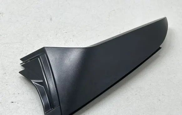 Subaru Crosstrek III Tailgate trim 96031FN11A C20010018