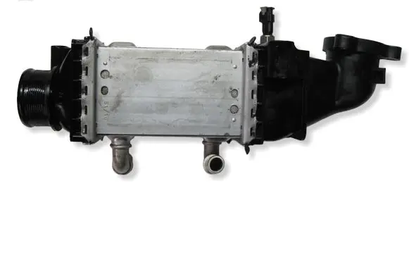Audi A1 Intercooler radiator 04B145749K DF524003 L101