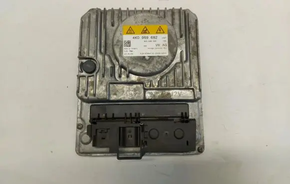 Audi SQ7 Voltage converter inverter 4K0959682
