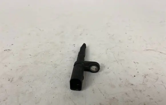 Audi Q7 4M ABS brake wheel speed sensor 4M0927803C