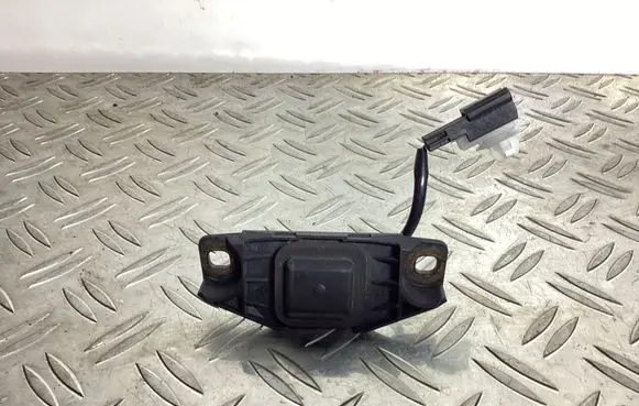 Tailgate opening switch