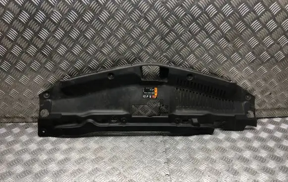 Opel Mokka Radiator trim 95079808