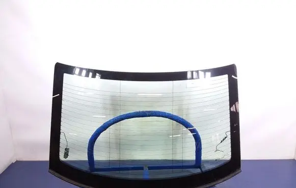 Cadillac CTS Rear windscreen/windshield window 
