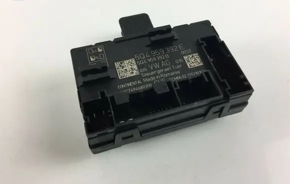 Volkswagen Golf VII Other control units/modules 5Q4959392E Z3256