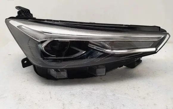 MG MG5 ev Headlight/headlamp 10796250