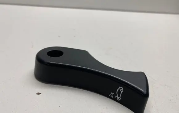 BMW M4 F82 F83 Engine bonnet (hood) release handle 7309606 1070193