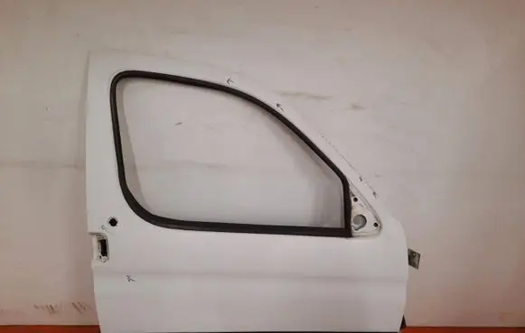 Peugeot Partner Front door