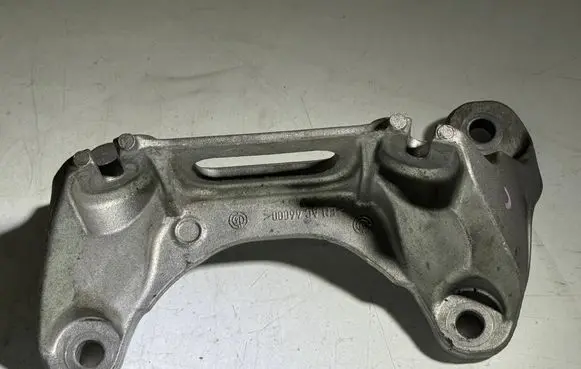 BMW M4 F82 F83 Gearbox mounting bracket 2284129