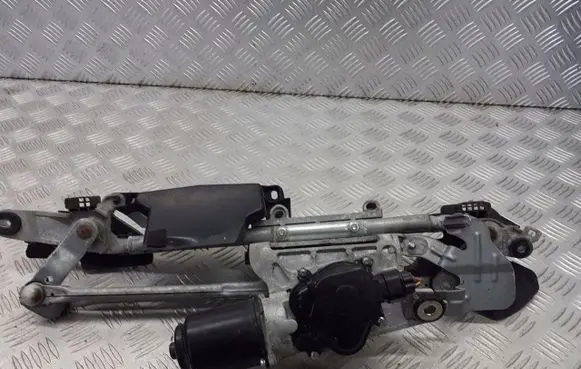Mazda 3 II Front wiper linkage BBM46737X