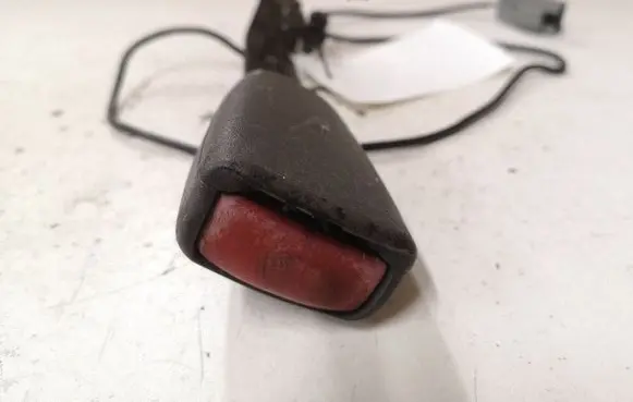Volvo S80 Front seatbelt buckle
