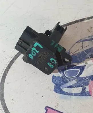 Mitsubishi L200 Mass air flow meter MR547077 VN1974004030