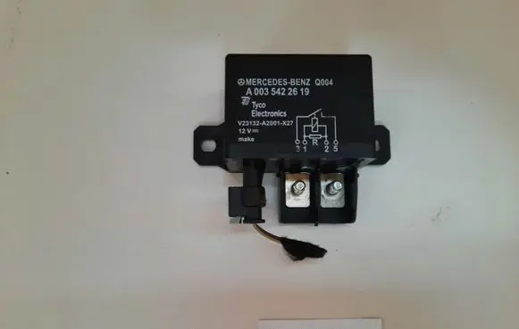 Mercedes-Benz C W204 Other relay 0035422619