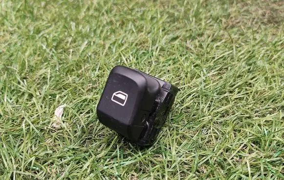 Audi A3 S3 8V Electric window control switch 8V0959855