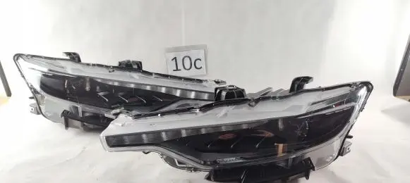 Maserati Levante Headlight/headlamp 06701527190