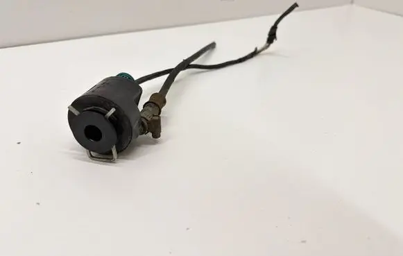 BMW 3 E90 E91 Fuel filter heater 8509766 1332 3001041