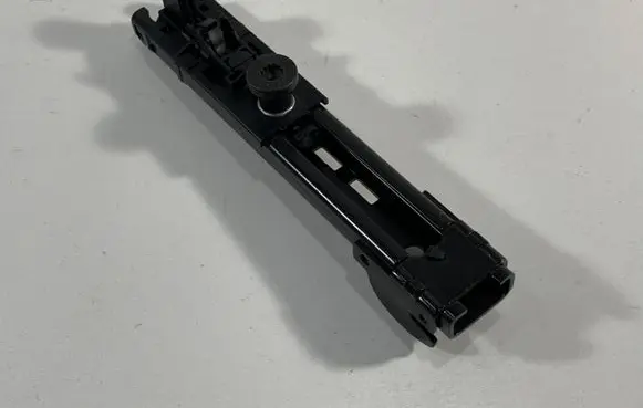 Volkswagen Golf Plus Seat belt adjustment motor 1T0857819A
