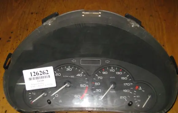Peugeot Partner Speedometer (instrument cluster)