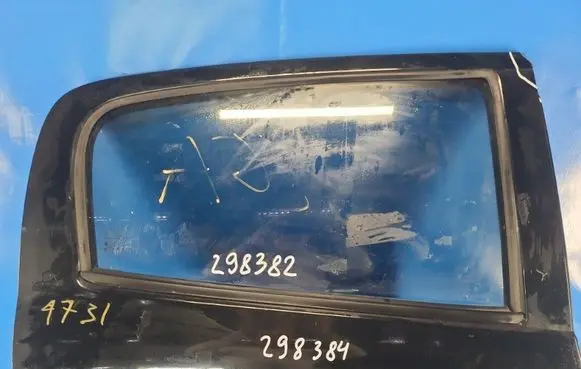 Mitsubishi Mirage VI G4 Attrage Front windscreen/windshield window 5736A300