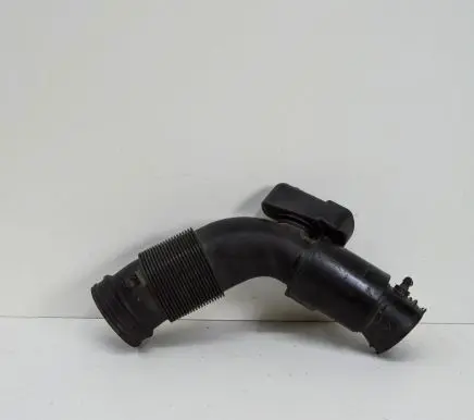 Audi Q7 4L Air intake duct part 06E129629R