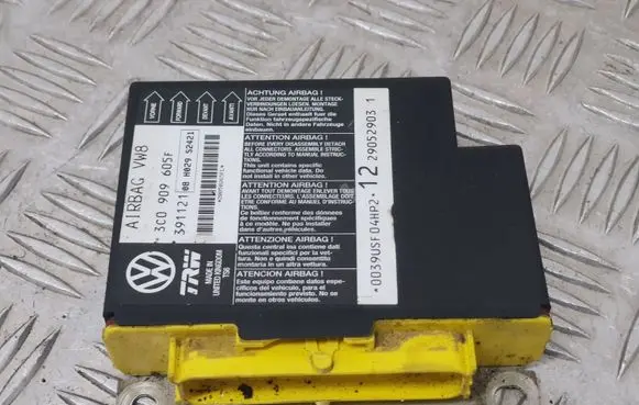 Volkswagen PASSAT B6 Airbag control unit/module 3C0909605F
