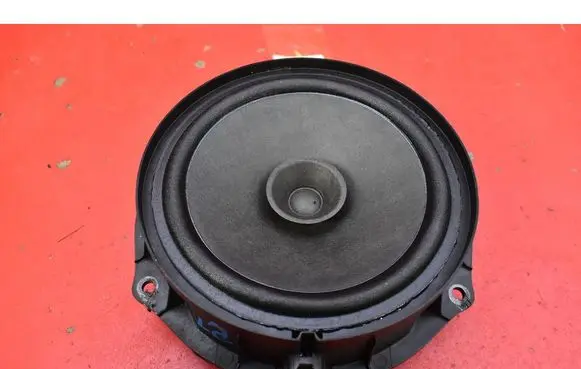 Dacia Sandero Subwoofer speaker 281443585R