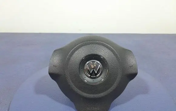 Volkswagen Golf V Steering wheel airbag 5K0880201H