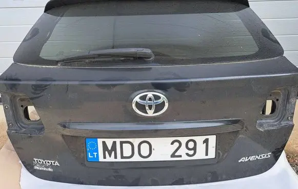 Toyota Avensis T270 Tailgate/trunk/boot lid 