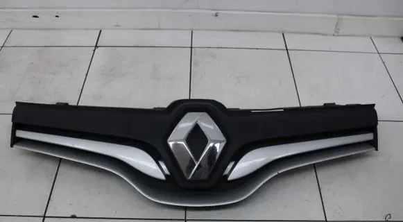 Renault Kangoo II Front bumper upper radiator grill 623101381R
