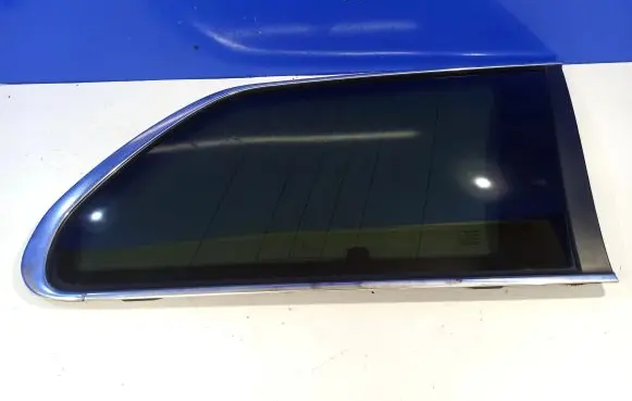 Volvo XC90 Rear side window 30779651