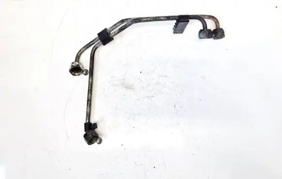 Volvo S80 Fuel line pipe