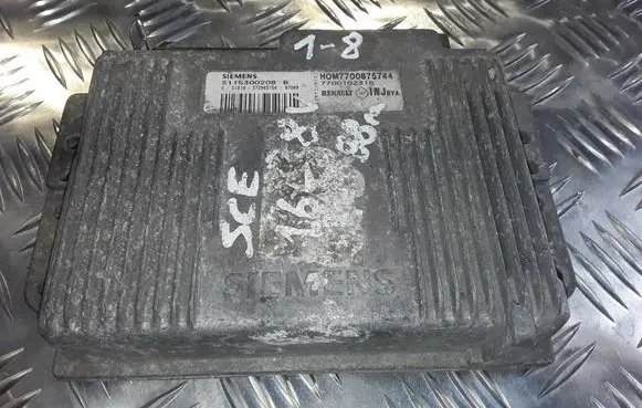 Renault Megane I Engine control unit/module S115300208B 7700102318 HOM7700875744