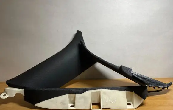 Audi A6 S6 C7 4G (C) pillar trim 4G5867287 C3421