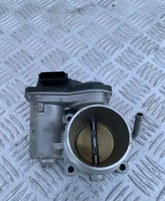Hyundai i20 (BC3 BI3) Throttle body valve 35100-07250